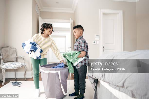 chores schedule for kids - children housework stock pictures, royalty-free photos & images