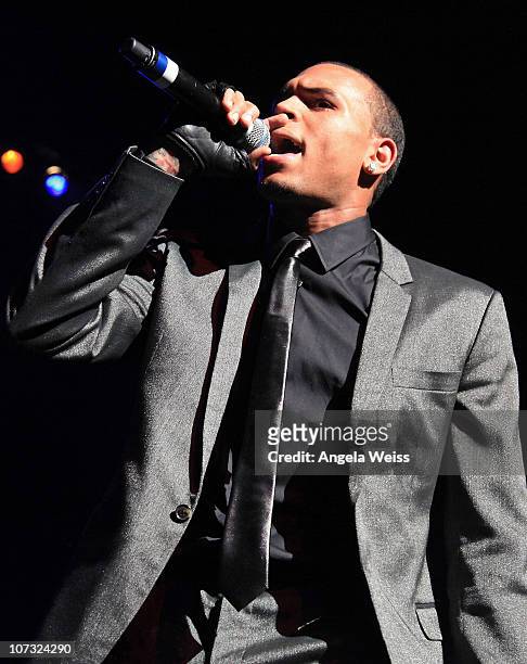 Chris Brown performs at the Power 106 'Cali Christmas' concert at the Gibson Ampitheater on December 3, 2010 in Universal City, California.