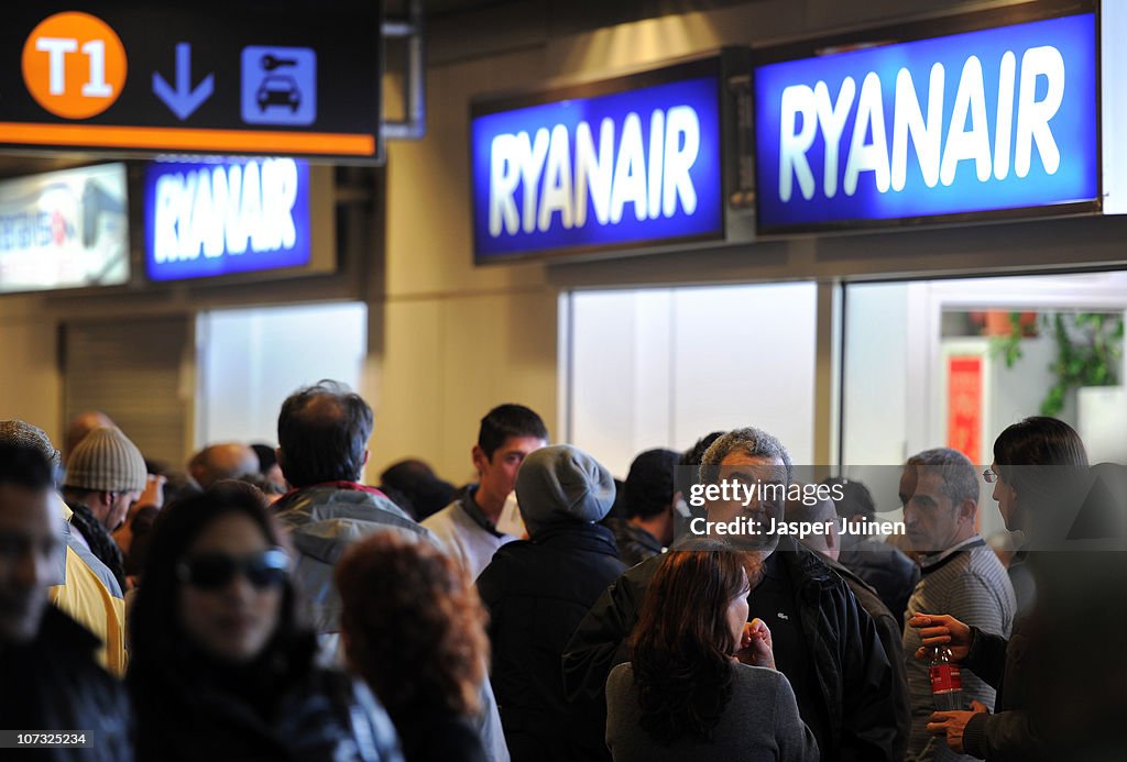 Madrid Airport Crippled By Sudden Strike