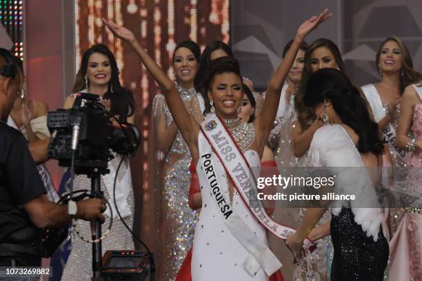 December 2018, Venezuela, Caracas: Isabella Rodríguez is happy about her coronation as the new Miss Venezuela. She ran as a candidate for the state...