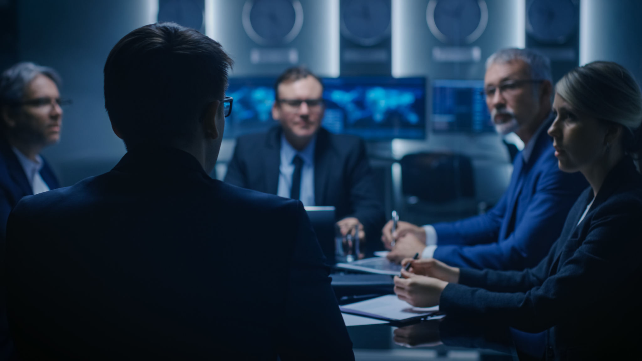 IT consultant meeting