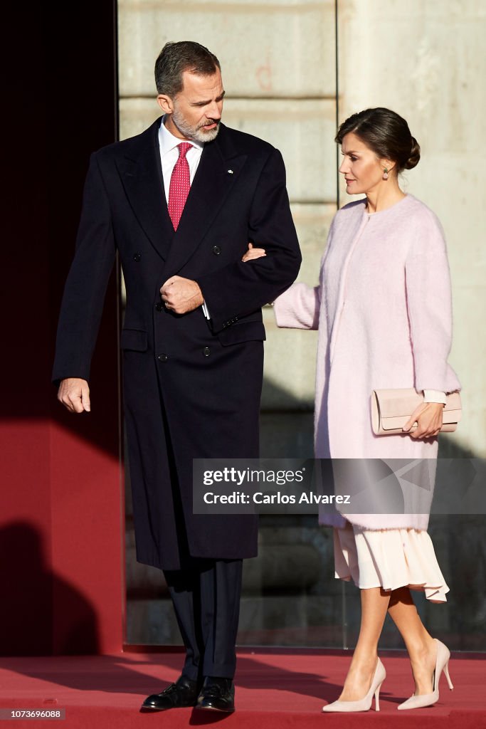 Spanish Royals Receive Chinese President Xi Jinping And His Wife