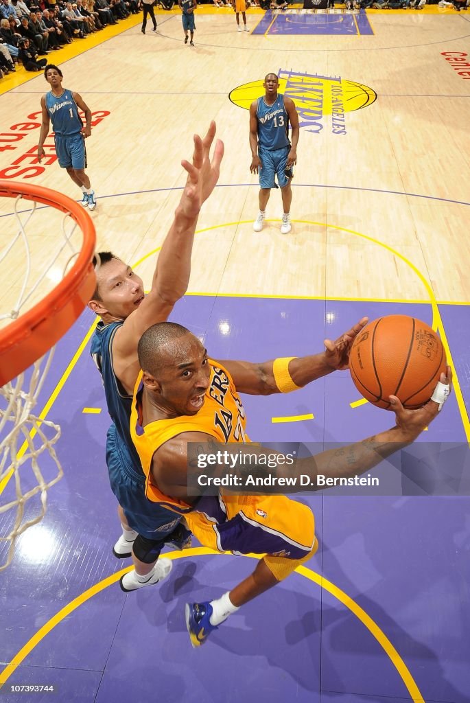 Washington Wizards v Los Angeles Lakers