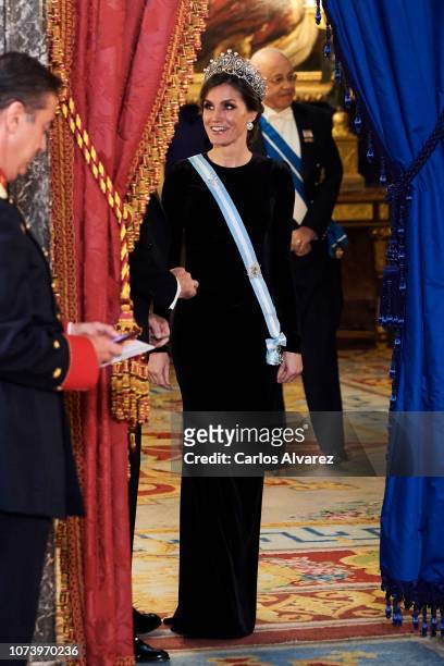 King Felipe VI of Spain and Queen Letizia of Spain receives Chinese president Xi Jinping and wife Peng Liyuan for a Gala dinner at the Royal Palace...
