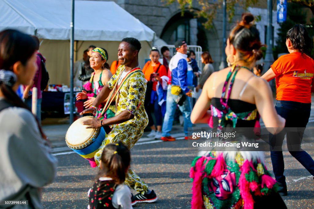 Taller de danza africana en el 10 ° Festival de música de Hochpoch