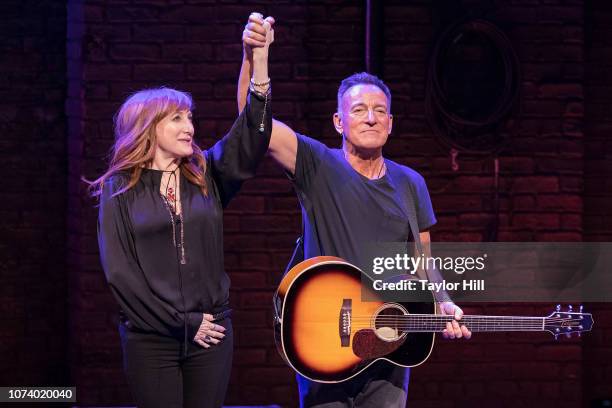Walter Springsteen 2,846 Patti Scialfa Photos & High Res Pictures - Getty Images