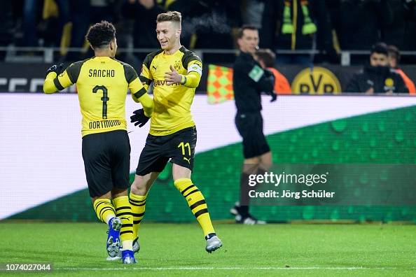 Borussia Dortmund v SV Werder Bremen - Bundesliga Borussia Dortmund v SV Werder Bremen - Bundesliga