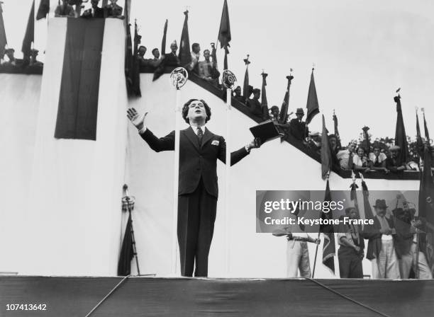 Maurice Rostand 11 Maurice Rostand Stock Photos, High-Res Pictures, and Images - Getty ...