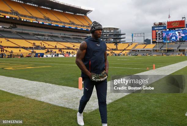 New England Patriots wide receiver Josh Gordon heads off the field after doing a pre-game walk around. The New England Patriots visit the Pittsburgh...