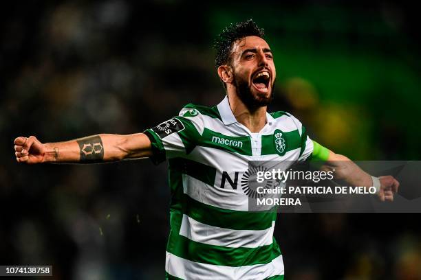 Sporting's midfielder Bruno Fernandes celebrates a goal during the Portuguese League football match between Sporting Lisbon and Nacional at the Jose...