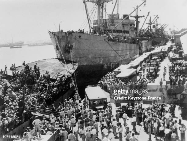 Arrival Of Clandestine Jewish At Port Of Jaiffa In Palestine On 1946
