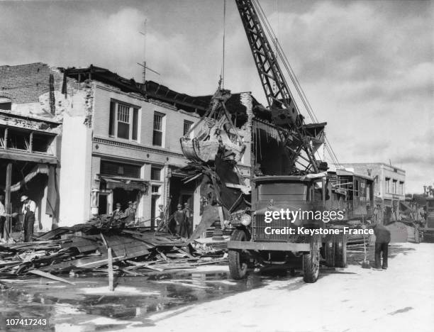 Compton Town Photos and Premium High Res Pictures - Getty Images