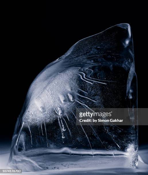 extreme close up of ice - extreme close up stock-fotos und bilder