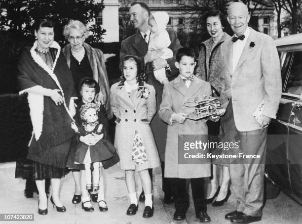 Dwight Eisenhower And His Family At White House In Washington On December 29Th 1956