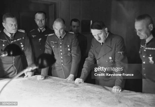 The Fuhrer In The Headquarter Of Ground Commandment With Officers In Germany On August 7Th 1941