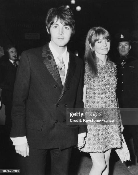 Jane Asher Photos and Premium High Res Pictures - Getty Images