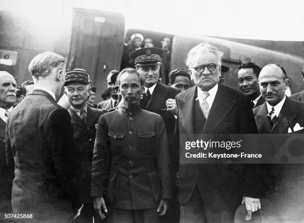 Encounter Between The President Ho Chi Minh, Marius Moutet And The General Gentilhomme At Paris In France