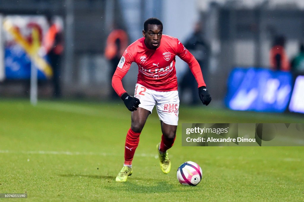 Nimes Olympique v Lille OSC - Ligue 1
