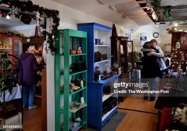 16 Claude Moore Colonial Farm Stock Photos, HighRes Pictures, and