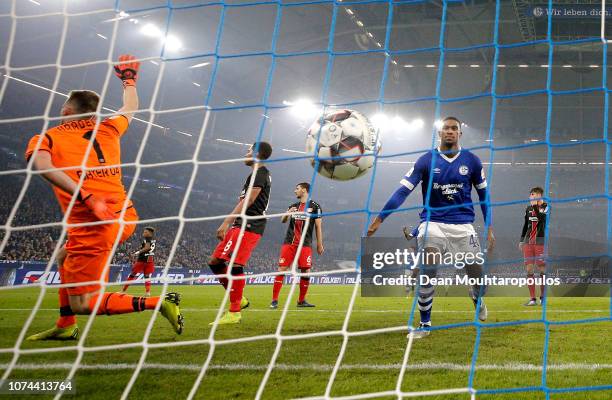 Lukás Hrádecky of Bayer 04 Leverkusen reacts after Haji Wright of FC Schalke 04 scores his team's first goal during the Bundesliga match between FC...