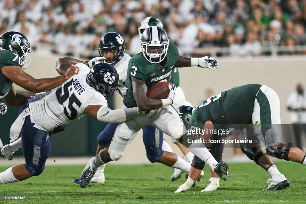 COLLEGE FOOTBALL: AUG 31 Utah State at Michigan State