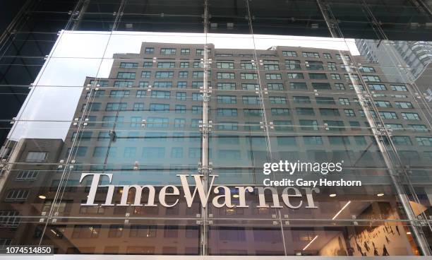 Brunner Building Col The Warner Building Photos and Premium High Res Pictures - Getty Images