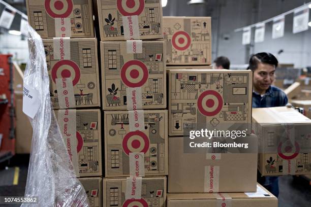 4,470 Sitting Target Stock Photos, High-Res Pictures, and Images ...