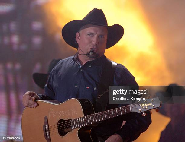 Garth Brooks performs "Good Ride Cowboy" during The 39th Annual CMA Awards - Garth Brooks Performs in Times Square at Times Square in New York City,...