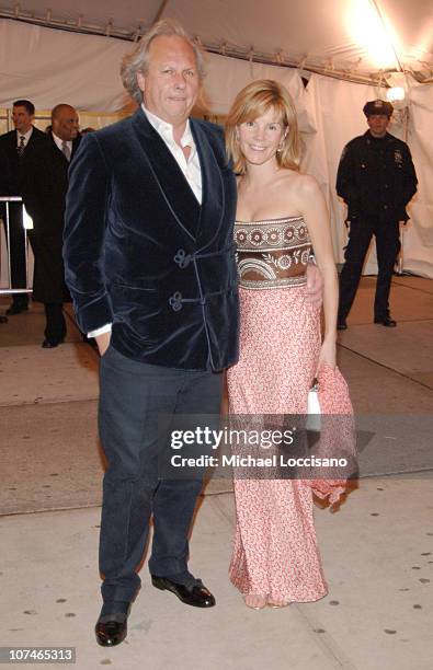 Graydon Carter and Anna Scott during "Chanel" Costume Institute Gala Opening at the Metropolitan Museum of Art - Departures at The Metropolitan...