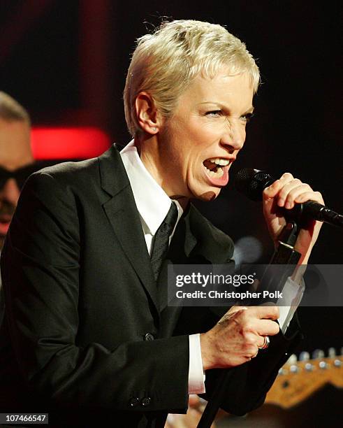 169 Sweet Annie Lennox Stock Photos High Res Pictures And Images 169-sweet-annie-lennox-stock-photos-high-res-pictures-and-images
