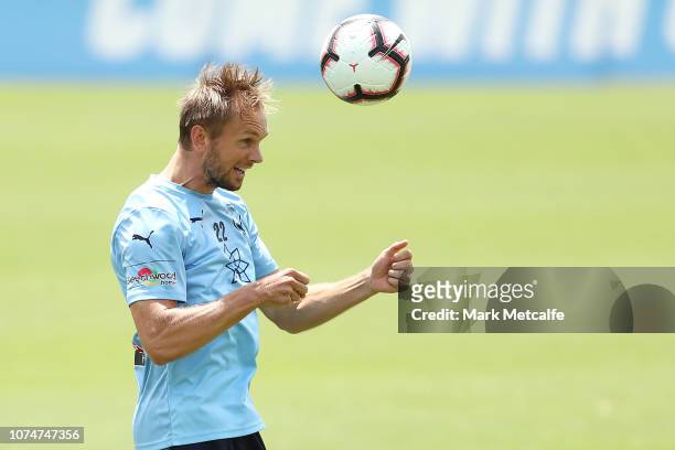 Siem De Jong in action during a Sydney FC A-League training session at Macquarie University Sports Fields on November 30, 2018 in Sydney, Australia.