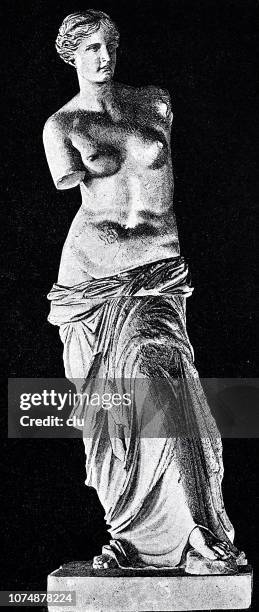 classical greek, statue of aphrodite: venus de milo - aphrodite stock illustrations