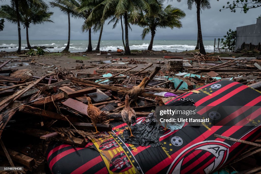 Volcano-Triggered Tsunami Hits Indonesia's Sunda Strait