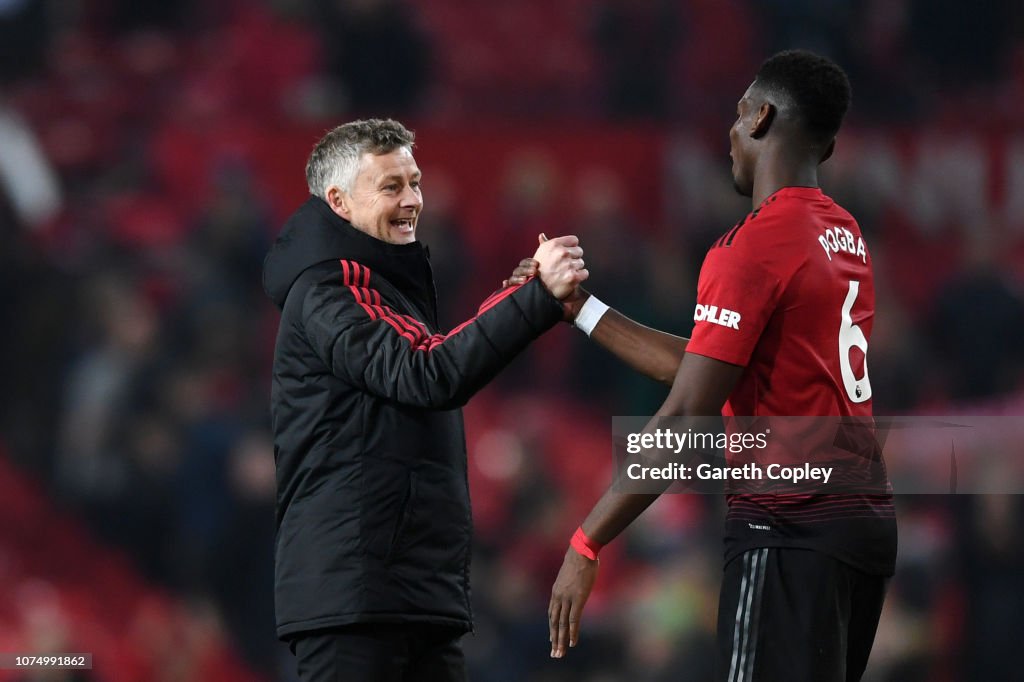 Manchester United v Huddersfield Town - Premier League