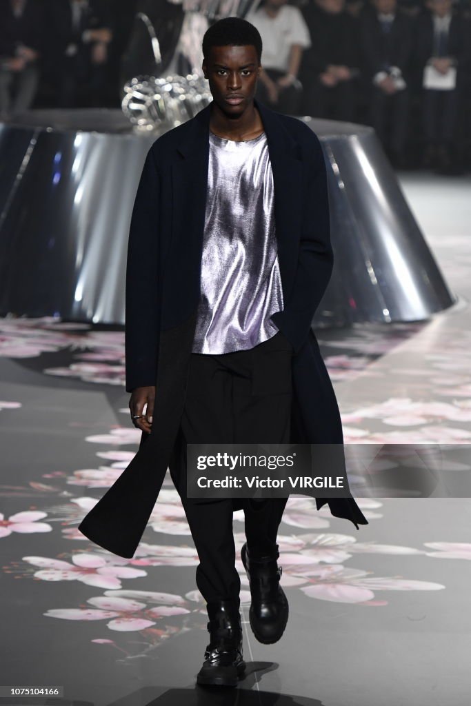 Dior Pre-Fall 2019 Men's Collection - Runway