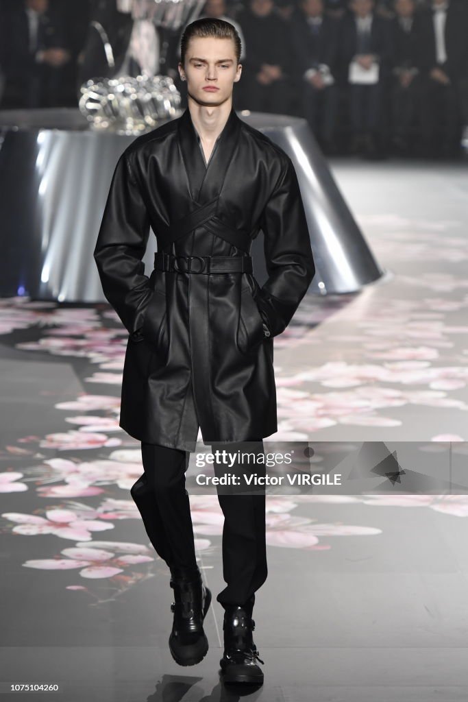 Dior Pre-Fall 2019 Men's Collection - Runway