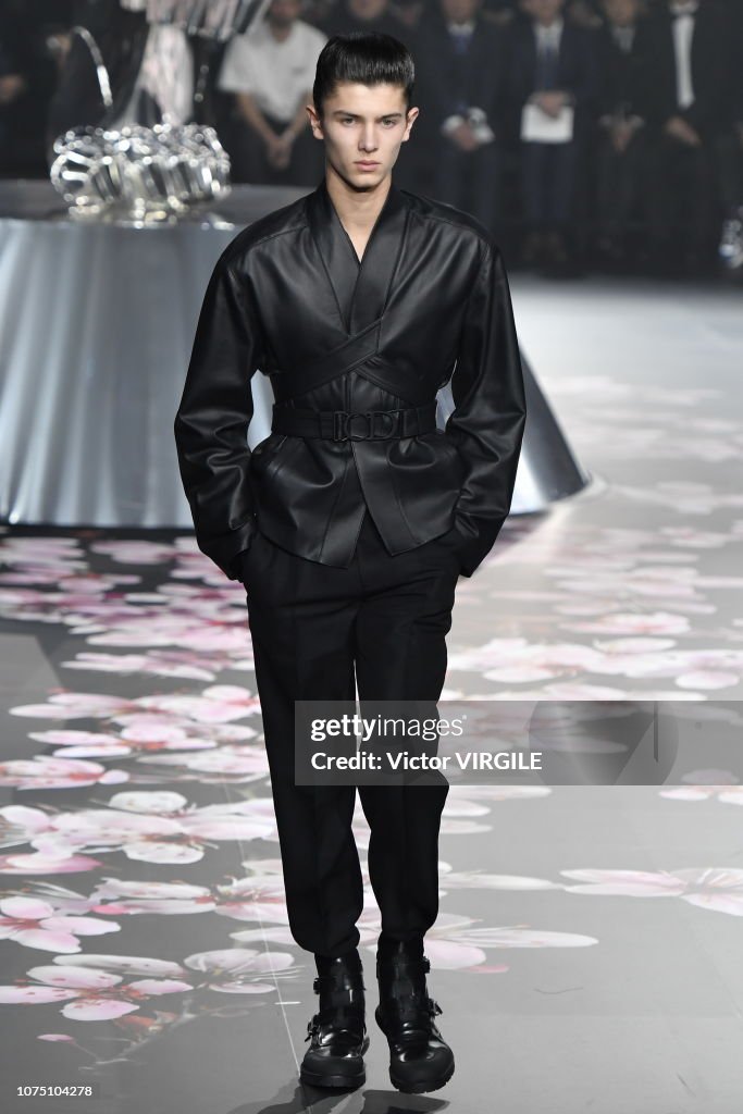 Dior Pre-Fall 2019 Men's Collection - Runway