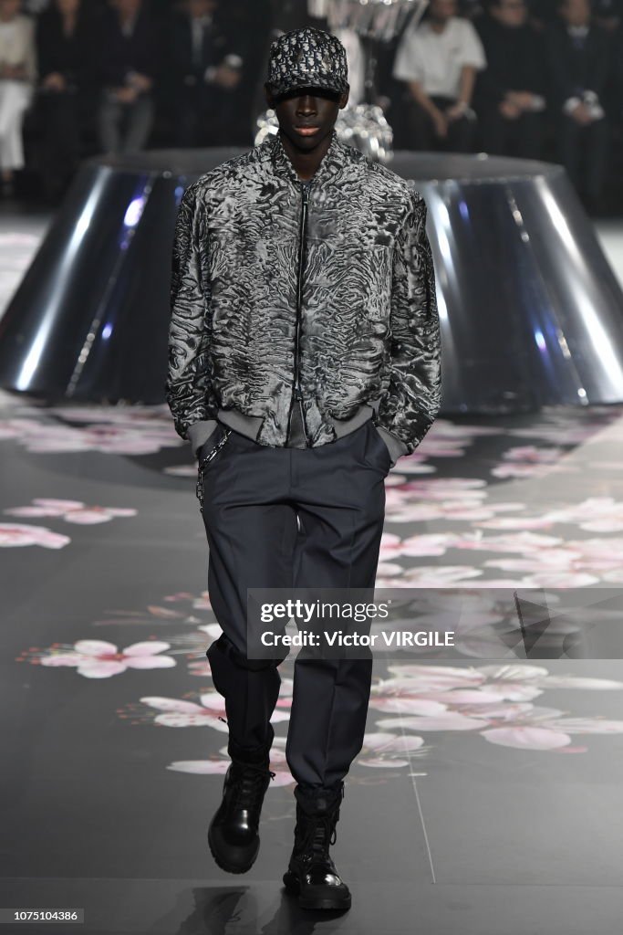 Dior Pre-Fall 2019 Men's Collection - Runway