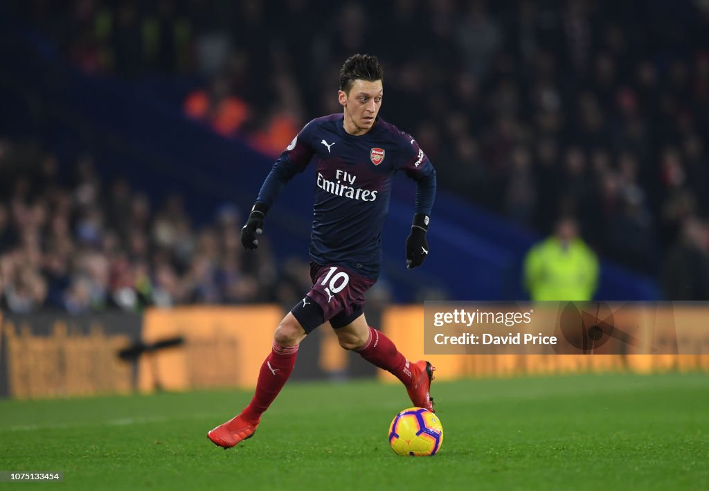 Brighton & Hove Albion v Arsenal FC - Premier League