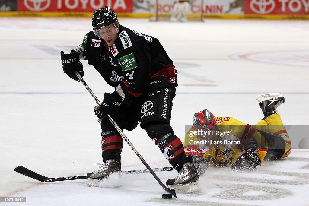 Koelner Haie v DEG Metro Stars - DEL