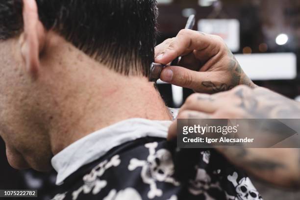 men's hairdresser - straight razor stock pictures, royalty-free photos & images