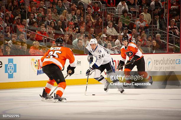 Tampa Bay Lightning Johan Harju in action vs Philadelphia Flyers at Wells Fargo Center.Philadelphia, PA CREDIT: Lou Capozzola