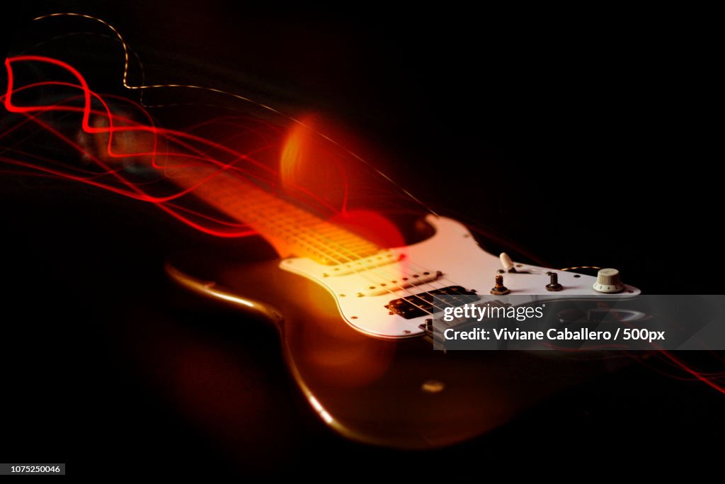 Electric guitar