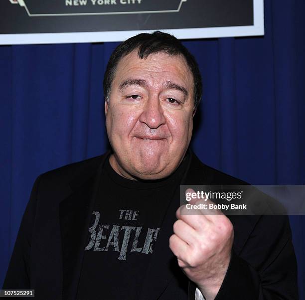 Dom Irrera Photos and Premium High Res Pictures - Getty Images