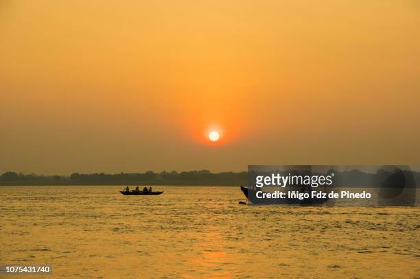 ganges river, varanasi, benares or kashi, uttar pradesh, india. - varanasi ganges stock pictures, royalty-free photos & images