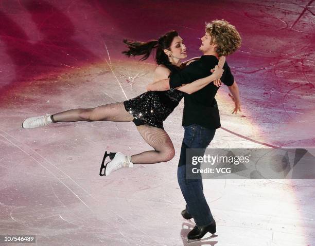 Gold medallists Meryl Davis and Charlie White of the United States perform during ISU Grand Prix and Junior Grand Prix Final at Beijing Capital...