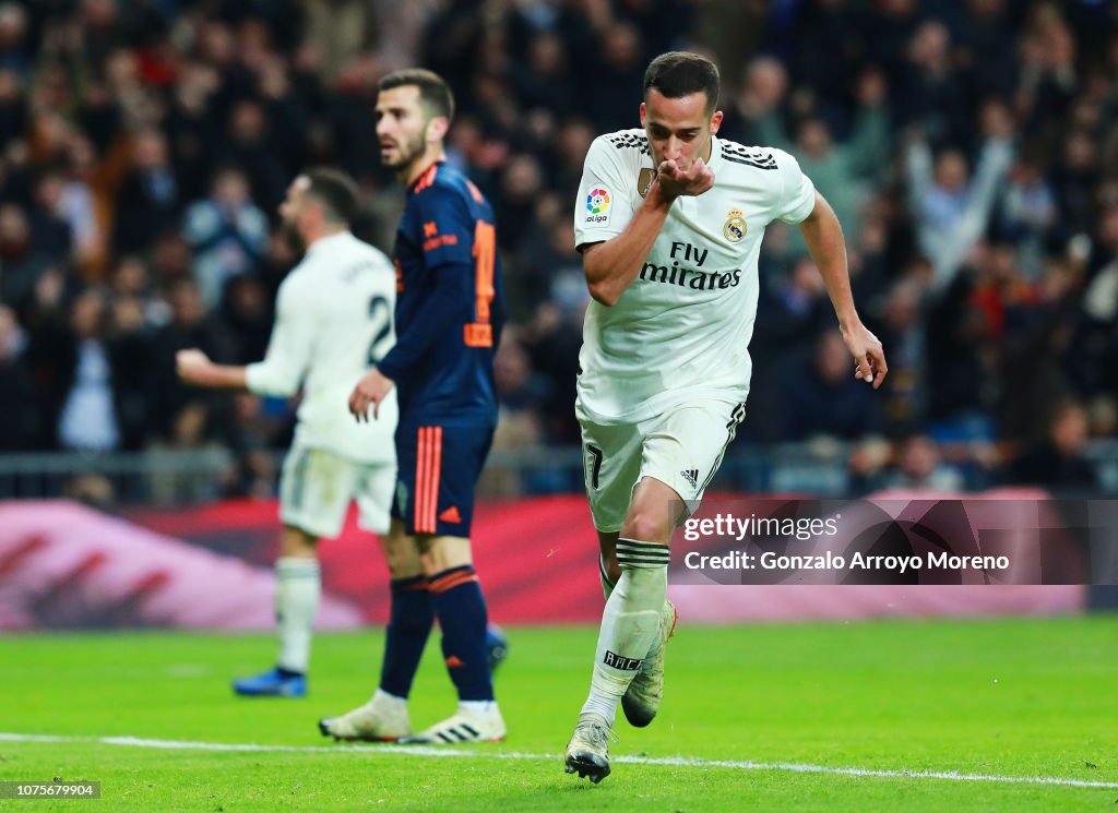 Real Madrid CF v Valencia CF - La Liga