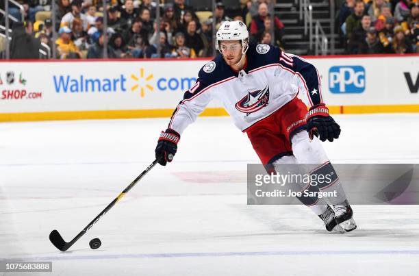 Alexander Wennberg of the Columbus Blue Jackets skates against the Pittsburgh Penguins at PPG Paints Arena on November 24, 2018 in Pittsburgh,...
