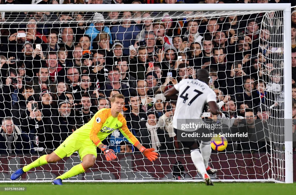 Fulham FC v Huddersfield Town - Premier League