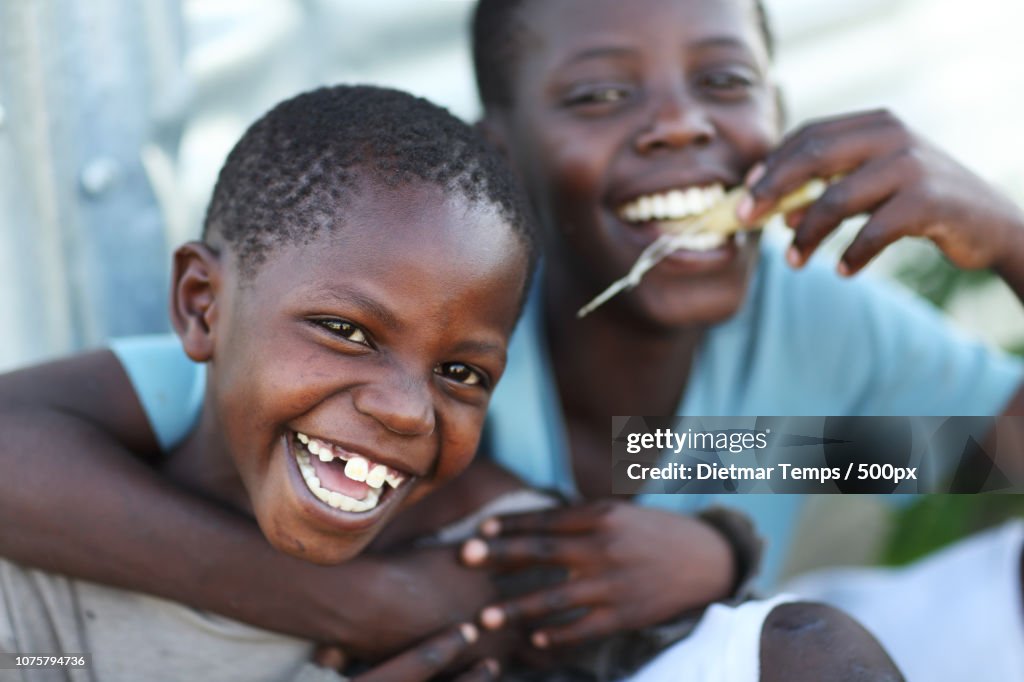Kenya, happy boys